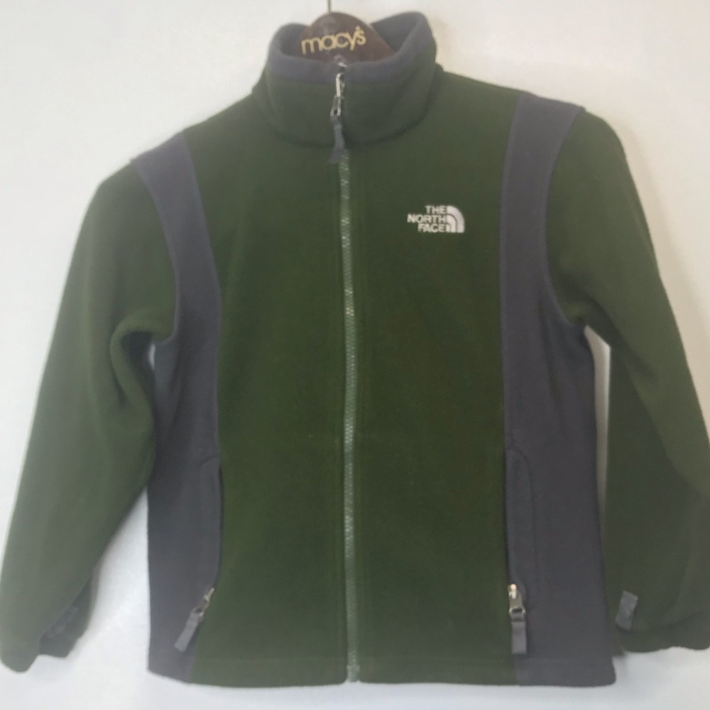 The North Face Boy Size S.      N